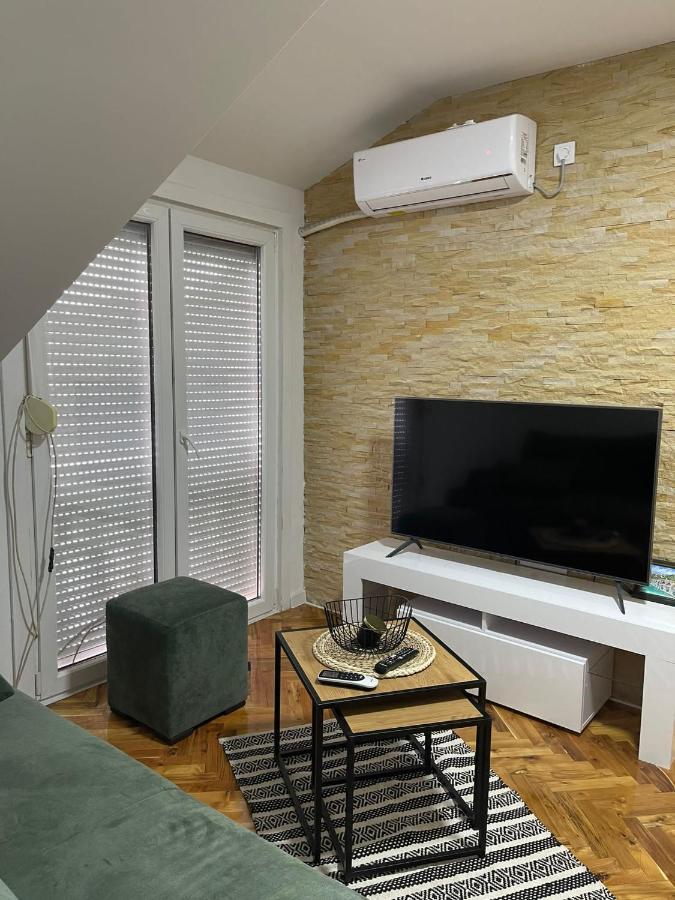 Apartamento Stan Centar Ns Novi Sad Exterior foto
